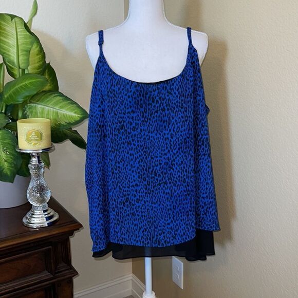 Torrid Black & Blue Animal Print Chiffon Tank Blouse Top Size 3X - Picture 2 of 3